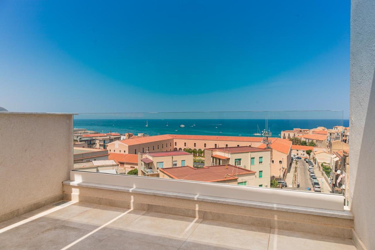 Palazzo Raho Suites Cefalù Exteriör bild